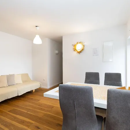 Apartment Rialto *