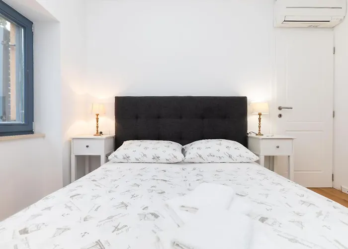Rialto Apartment