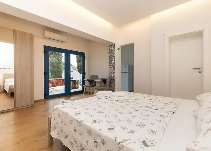 Rialto Apartment